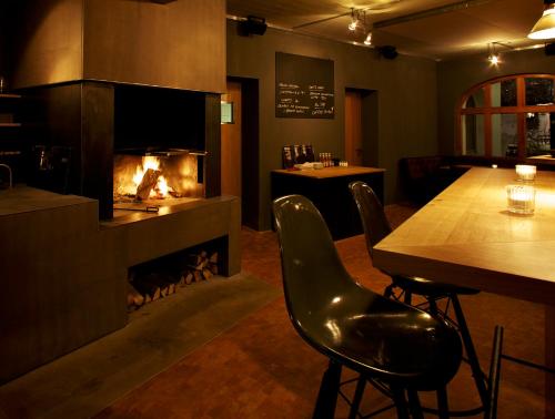 مطعم, Arena Lodge in فلايمز