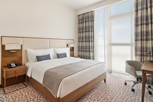 Staybridge Suites Dubai Al-Maktoum Airport by IHG photo 4