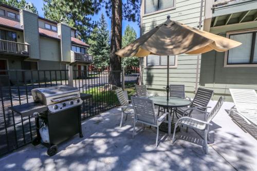 Mammoth Sierra Townhomes #26 - image 2