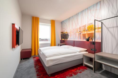 Campanile Duisburg City - image 11