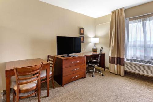 Comfort Inn Aikens Center