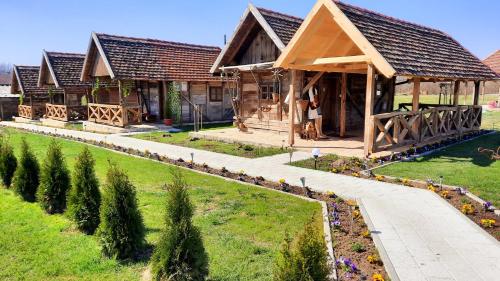 Deluxe Bungalow with Garden View