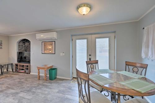 Charming Split-Level Home by Antelope Canyon Tour!, Page (zdjęcie 7)