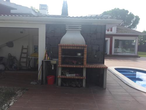 Casa de sol, piscina y jacuzzi con 4 hab en Comunidad de Madrid