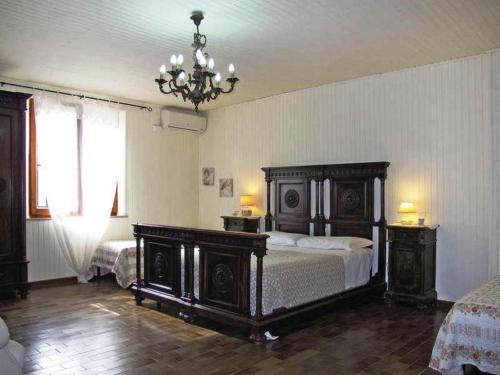 Podere Caldaruccio La Pineta Chalet - image 5
