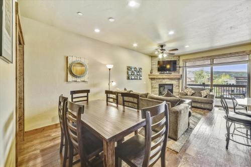 Apartments Off Main #4 in Frisco, USA
