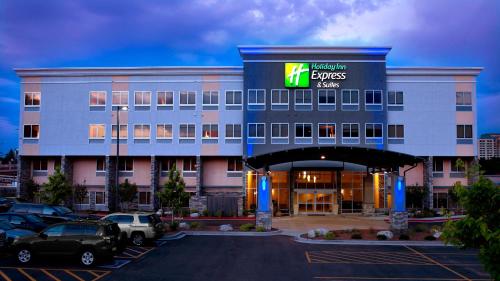 Holiday Inn Express Hotel & Suites Colorado Springs