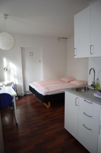 Charming Red Courtyard Apartment, Копенгаген (фото 6)