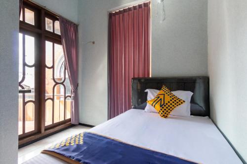 B&B Lawang - SPOT ON 2689 Safira Family Residence Syariah - Bed and Breakfast Lawang