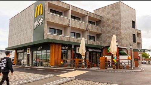 酒店外观, Anstatthotel Schafisheim - app self-check-in in 伦茨堡