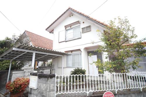 Higashiomi Large House