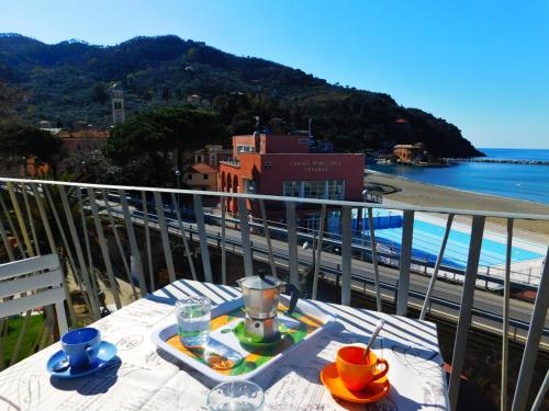  Trilocale con Meravigliosa Vista Mare, Levanto in Levanto