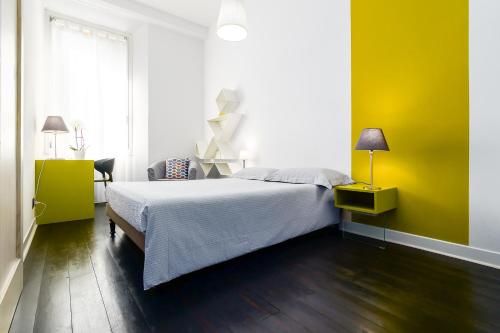 Double Room with Private Bathroom image 9