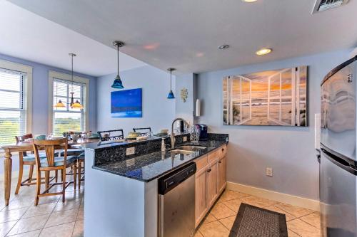 Top-Floor Sandestin Baytowne Village Condo! - image 6