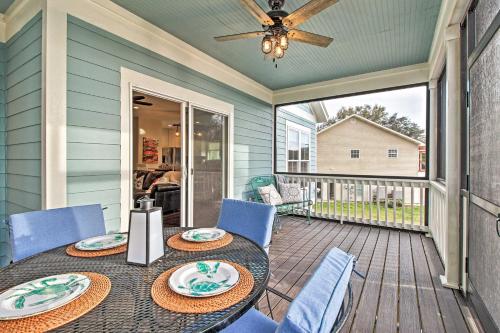 Waterfront Colonels Island Home Boat Slip and Dock!
