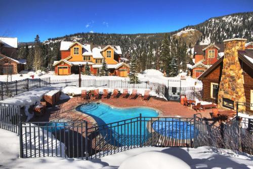 6552 Settlers Creek Townhomes - main image