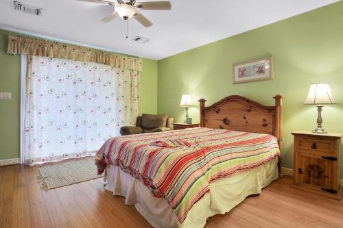 Island Beauty - image 5