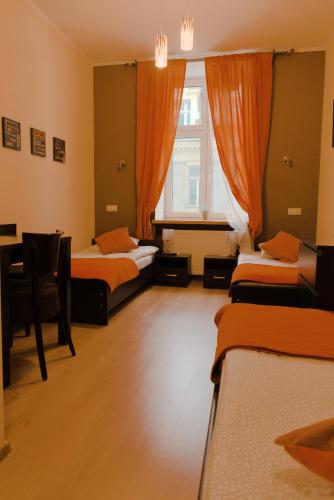 BedRooms Piotrkowska 64 Room Type - Triple Room (3 Adults)