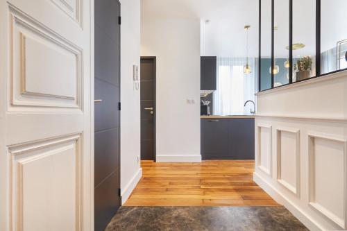 Résidence Colonel (Residence Colonel) in Laval