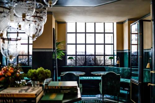 Monsieur George Hôtel & Spa - Champs Elysées