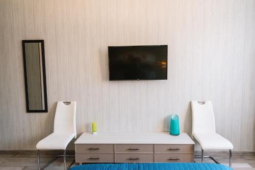 Royal Tower Luxurious Smart Residence (3) - main image