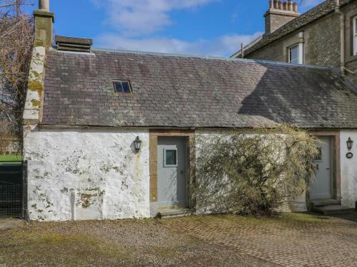 Sweetpea Cottage - image 2