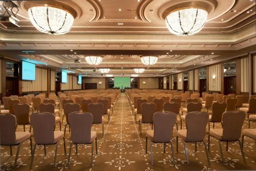 Eurostars Palacio Buenavista - image 7