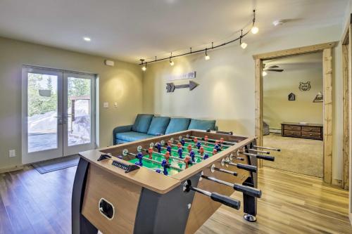 Family-Friendly Home with Game Room and Mtn Views! - image 8