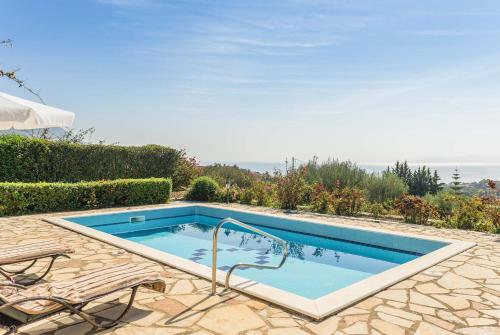  Bouganvillea in Trapezaki