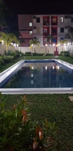THE HAMPTON RESIDENCES - 1BR Fully Furnished Condotel With Balcony photo
