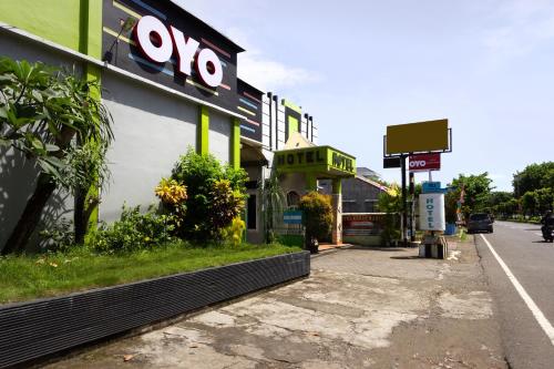 SUPER OYO 3024 Hotel Kebon Manis