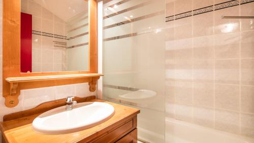 2 bedroom apartment 6 people