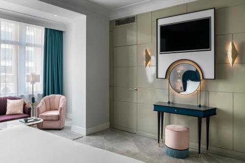 room detail thumbnail 0