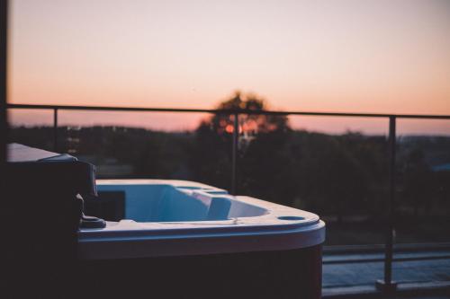 Café Coureur - image 8