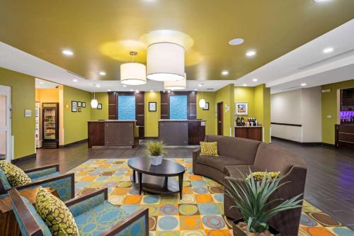 La Quinta Inn & Suites by Wyndham Houston Willowbrook