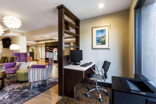Facilities, La Quinta Inn & Suites by Wyndham San Diego Mission Bay in Pacific Beach