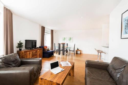 -25% Off! Bond Apartment Next To Mi6 And Big Ben, Vauxhall, London