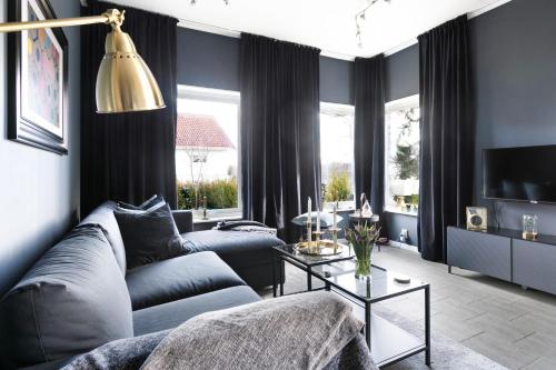 Privat lägenhet i villa 15 min från city.