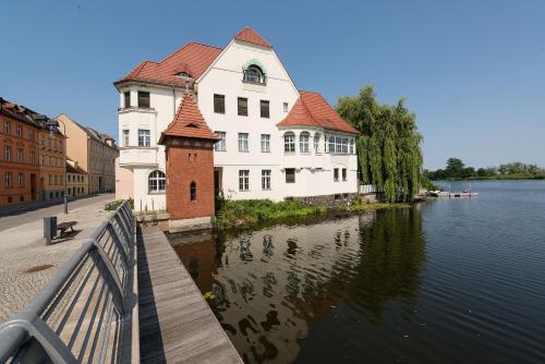 Eksterijer hotela, Fewo auf der Dominsel - SEEROSE in Brandenburg an der Havel
