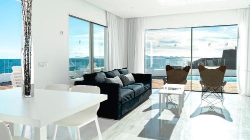 La Cala Suites Hotel - Adults Only - image 5