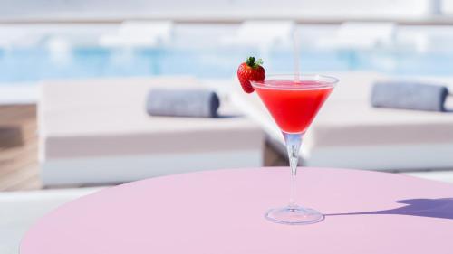 La Cala Suites Hotel - Adults Only - main image