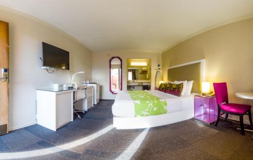 Inn at Golden Gate near Fort Point