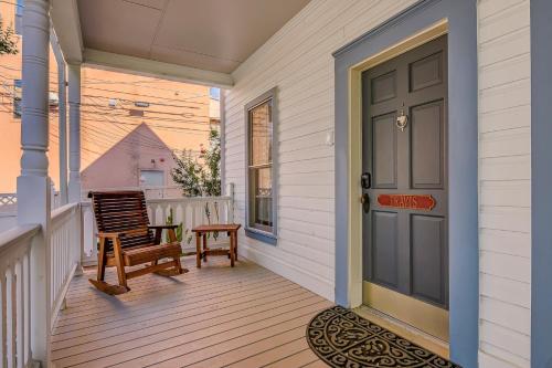 Downtown Marble Falls Boutique House - image 6