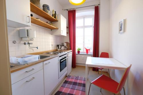 Superior One-Bedroom Apartment