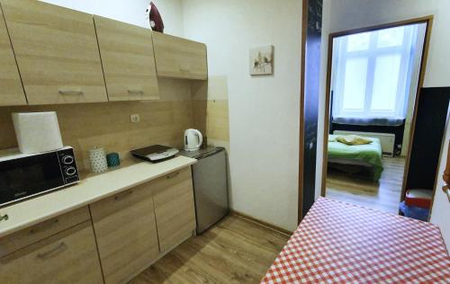 The apartment in strict city center. Self check-in, Cracovie (photo 4)