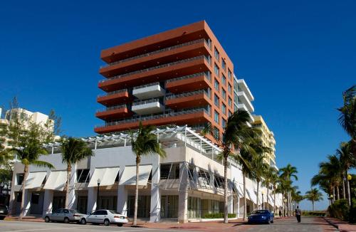 South Beach 1001 Former Kardashians Super Luxury 2BR Oceanfront Penthouse - image 5