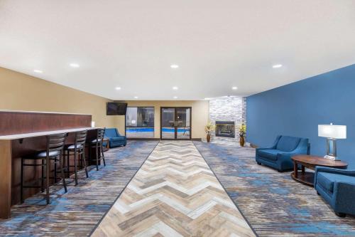 AmericInn by Wyndham Prairie du Chien