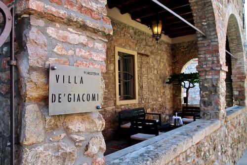 Villa De' Giacomi