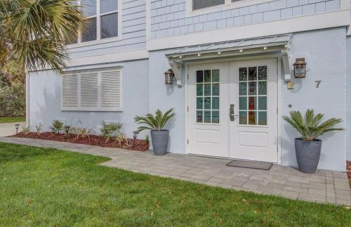 7 33rd Avenue - main image