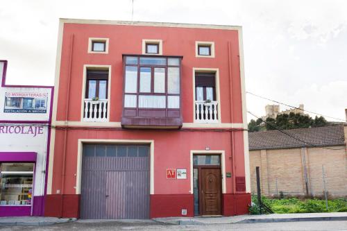 Ieeja, Alojamiento Rural Pueblo de la Ribera in Peñafiel